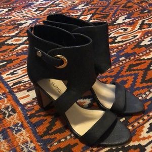 Via Spiga Black zip up, peep toe heals